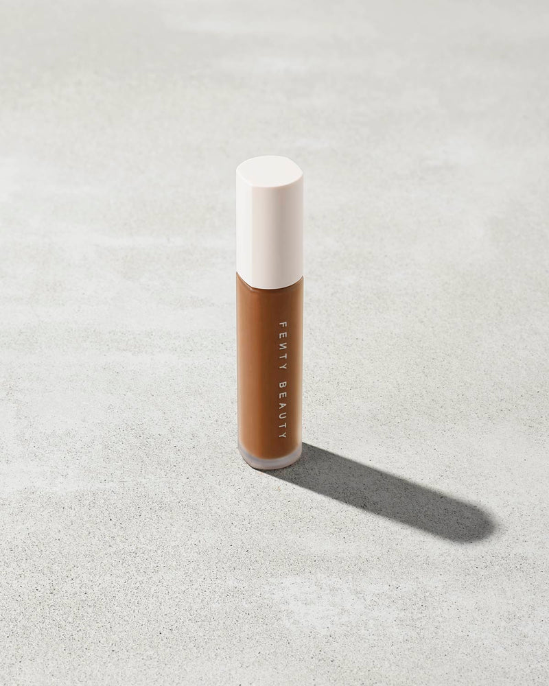Pro Filt'r Instant Retouch Concealer closed shown in shade 440