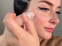 Eaze Drop Blur + Smooth Tint Stick — 22